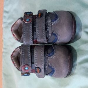 Baby beeko shoes